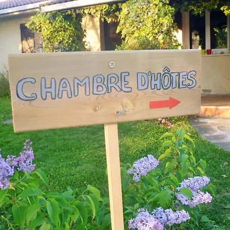 D'hôtes Mirabel Couette-café *